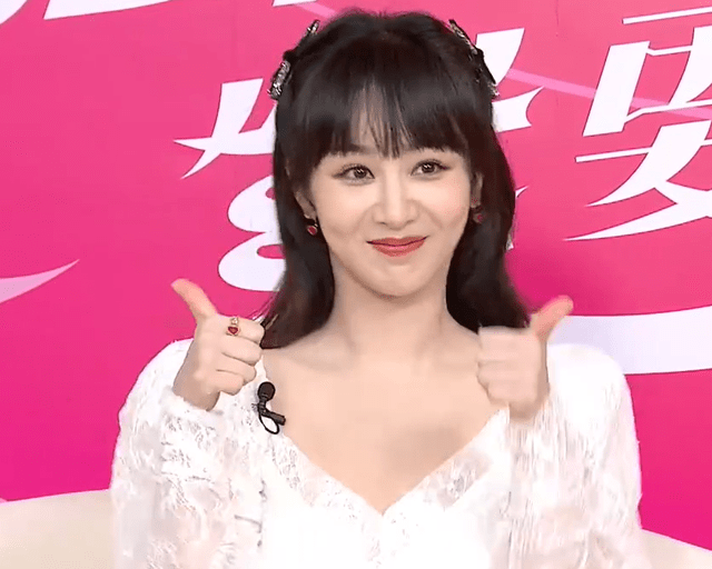 Fan chê Dương Tử mất hết khí chất, nghi do thẩm mỹ quá đà - 3