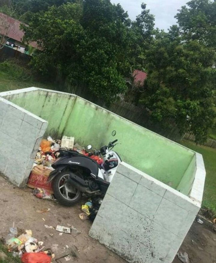 Xăng ‘đu đỉnh’, cạn lời với tuyệt kỹ ‘bắt đáy’ của dân tình khắp nơi - 9