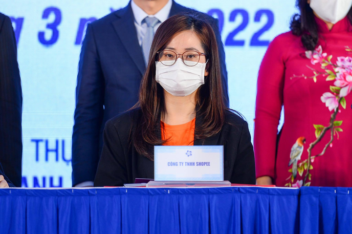 Chùm ảnh: Lễ phát động Ngày Quyền của người tiêu dùng Việt Nam 2022 - 21