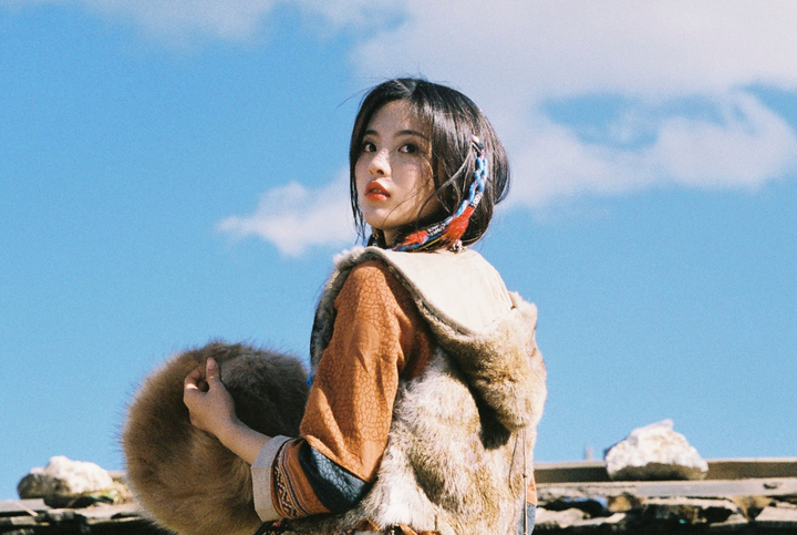 Dương Siêu Việt thảm họa diễn xuất ảnh 16 Bị chê 'thảm họa diễn xuất', Dương Siêu Việt liên tục được đóng vai chính - 16