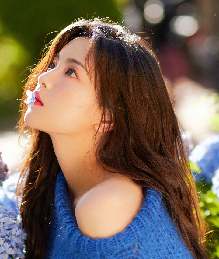 Dương Siêu Việt thảm họa diễn xuất ảnh 10 Bị chê 'thảm họa diễn xuất', Dương Siêu Việt liên tục được đóng vai chính - 10