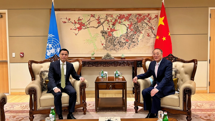 Đại sứ, Trưởng Phái đoàn Việt Nam tại Liên Hợp Quốc gặp Đại sứ Trung Quốc - 1