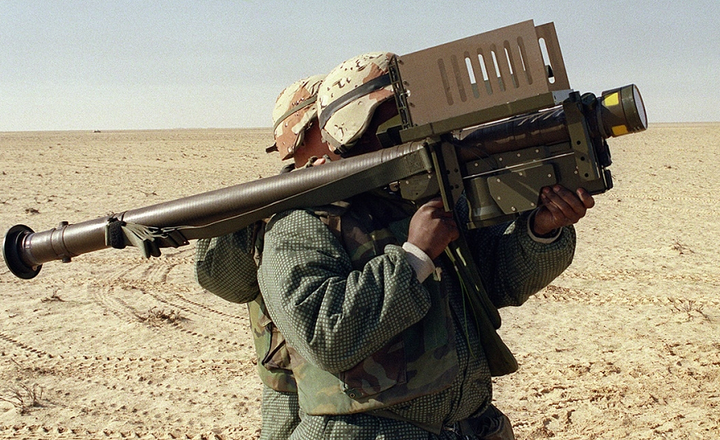 Nga cảnh báo có thể tấn công xe chở vũ khí viện trợ cho Ukraine - 1