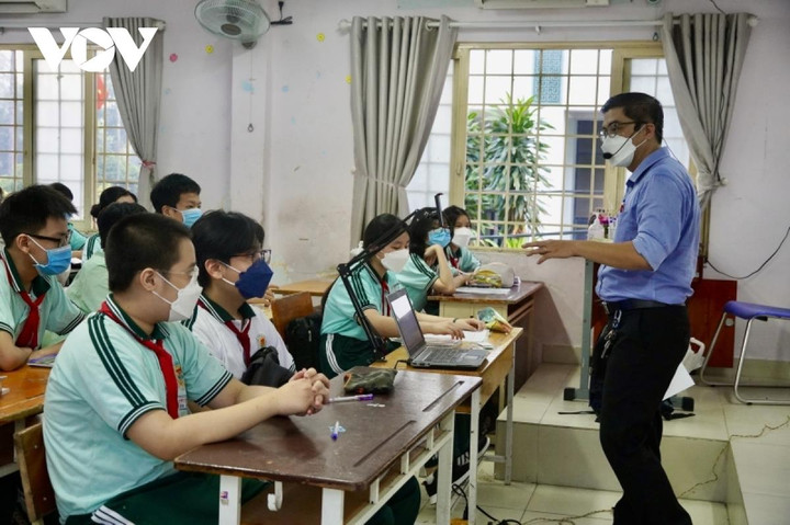 Chuyện vui buồn dạy học thời COVID-19 - 1