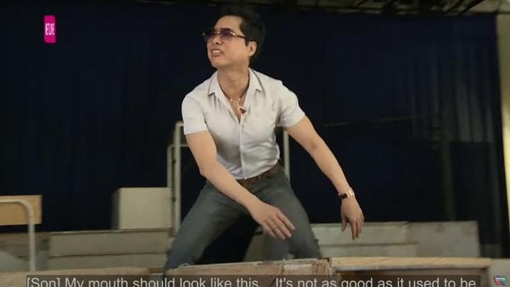 Danh ca Ngọc Sơn, MC Quyền Linh về thăm trường cũ, ôn lại kỷ niệm thời sinh viên - 2