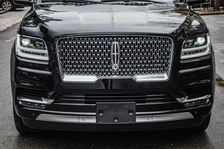 Lincoln Navigator L Black Label 2022 ảnh 8 Chi tiết Lincoln Navigator L Black Label 2022 tại Việt Nam - 8