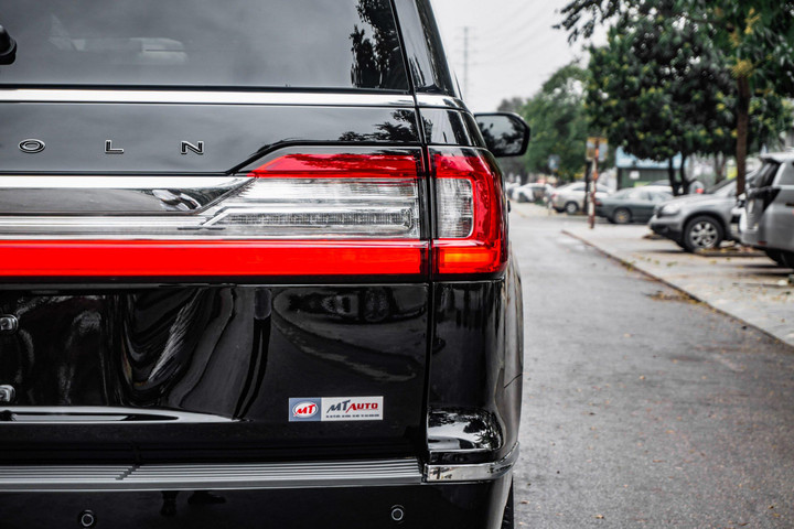 Lincoln Navigator L Black Label 2022 ảnh 7 Chi tiết Lincoln Navigator L Black Label 2022 tại Việt Nam - 7