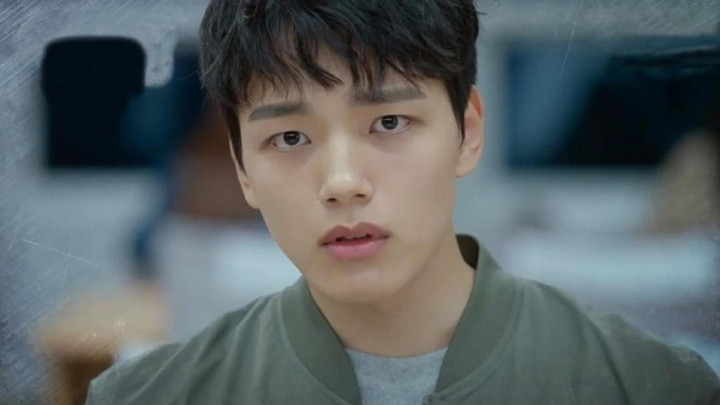 Tâm tình: Mẹ kế vừa về nhà đã có hành động quá đáng với kỷ vật của mẹ ruột em - 1