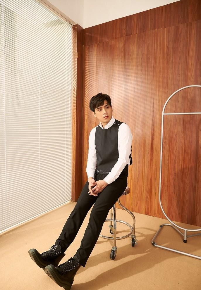 Ca sĩ Hồ Quang Hiếu: Lận đận tình duyên, 2 năm trầm cảm - 5