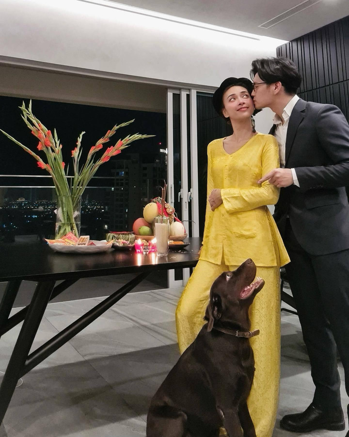 2 năm từ yêu đến đính hôn của Ngô Thanh Vân và bạn trai kém 11 tuổi - 13