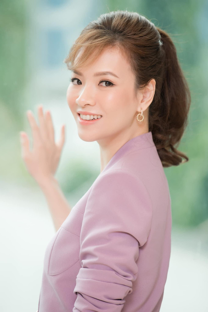 Nhan sắc 'tình mới' của Nhan Phúc Vinh trong 'Anh có phải đàn ông không?' - 15