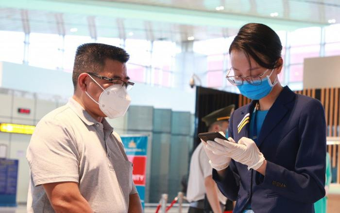 Du khách đến Quảng Ninh sẽ không phải trình hộ chiếu vaccine - 1