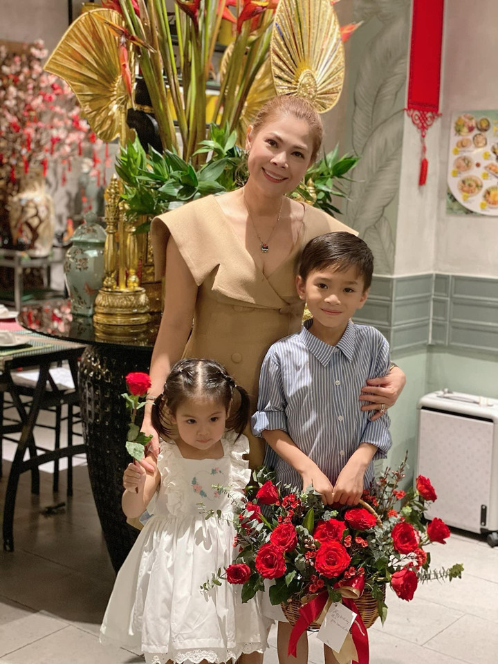  Thanh Thảo: Tình sử toàn yêu những chàng trai đình đám và bến đỗ tuổi 40 - 10