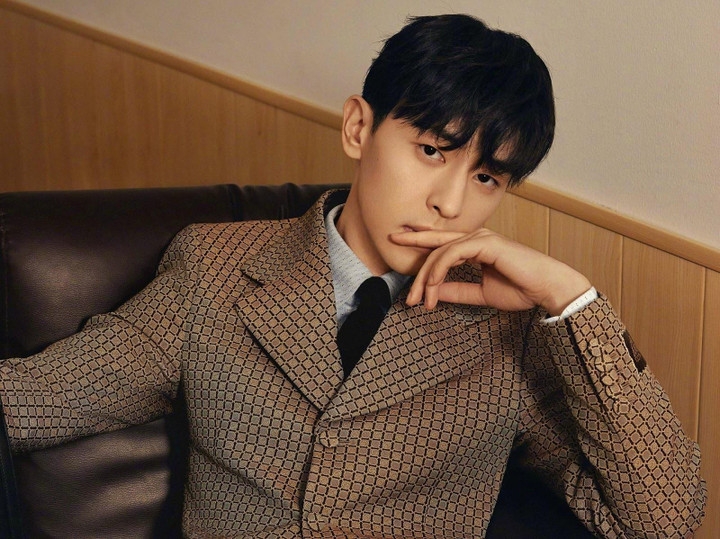 Sao Cbiz nộp số tiền khủng vì trốn thuế: Phạm Băng Băng gấp 10 lần Đặng Luân - 1