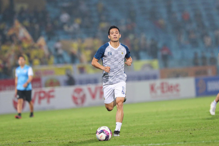 Trực tiếp bóng đá Hà Nội FC 1-0 Thanh Hóa: Quang Hải ghi bàn - 6