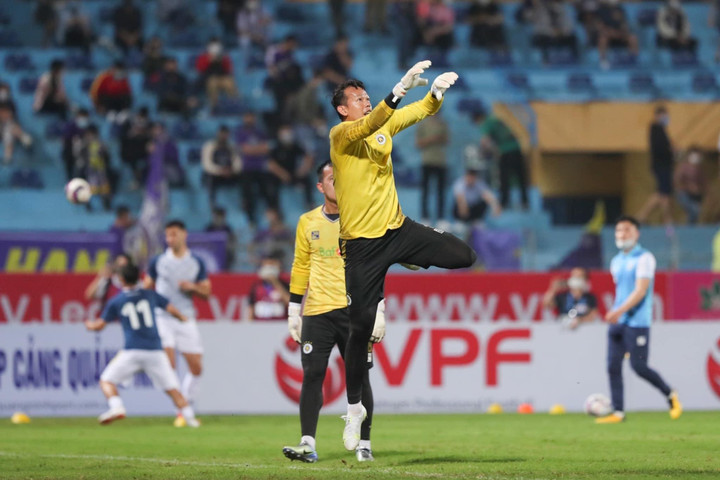 Trực tiếp bóng đá Hà Nội FC 1-0 Thanh Hóa: Quang Hải ghi bàn - 8