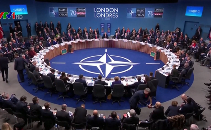 NATO họp thượng đỉnh bất thường về Ukraine vào 24/3 - 1