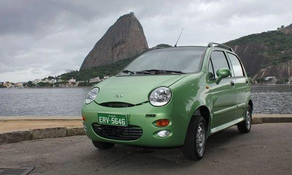 Những mẫu xe giá rẻ nhưng không ai muốn mua - 5