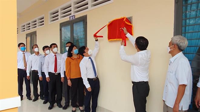 Khánh thành trường tiểu học thị trấn Bến Cầu do Vietcombank tài trợ - 4