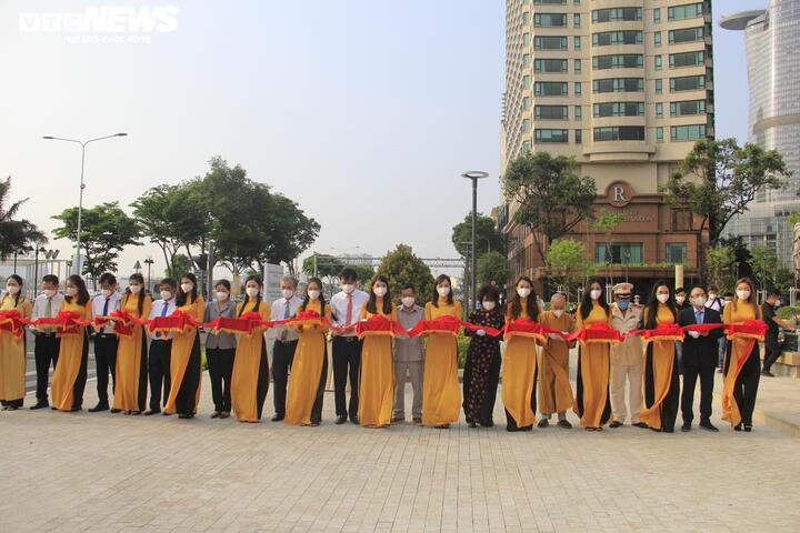 TPHCM: Khu tượng đài Đức thánh Trần Hưng Đạo có diện mạo mới - 3