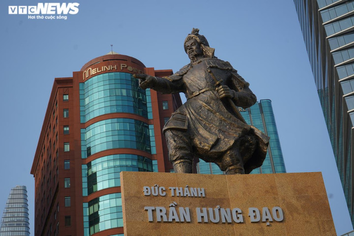 TPHCM: Khu tượng đài Đức thánh Trần Hưng Đạo có diện mạo mới - 9