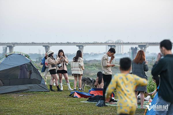 Hà Nội nghiên cứu đưa bãi giữa sông Hồng thành công viên - 1