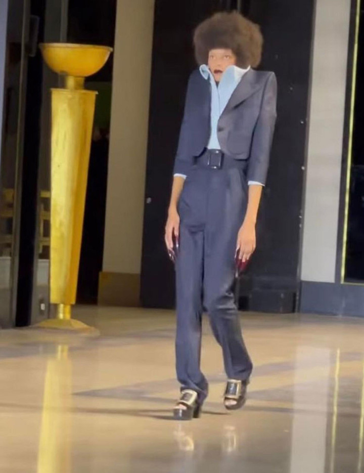 Những bộ cánh thảm họa đến kỳ quặc, dân tình chỉ ước chưa bao giờ nhìn thấy - 5