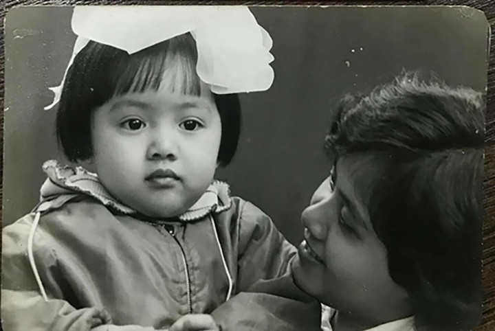 Loạt ảnh ngày bé cho thấy BTV Hoài Anh 'đẹp từ trong trứng' - 2