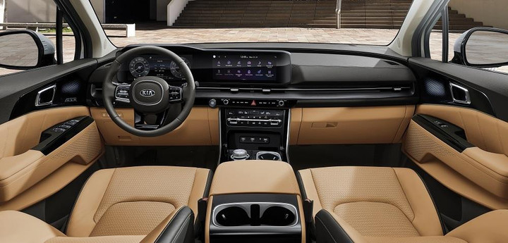 Kia Carnival: Mẫu SUV đa dụng và linh hoạt cho gia đình nhiều thành viên - 3