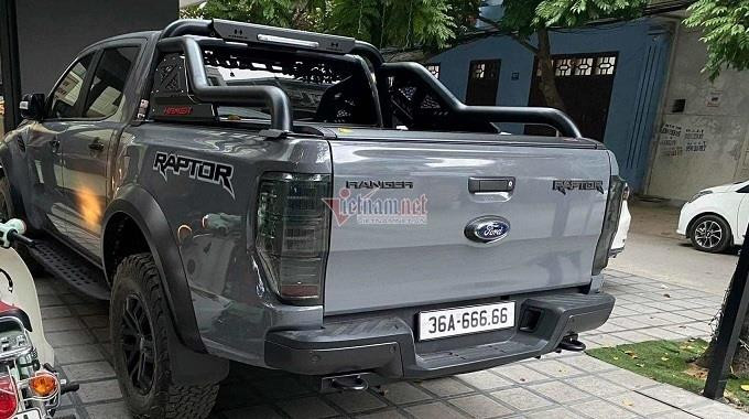 Ford Ranger Raptor biển ngũ quý 6 chuyển nhượng giá 3,6 tỷ, lãi gấp 3 - 2