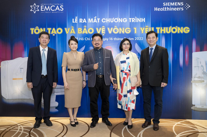 Bệnh viện EMCAS phục vụ miễn phí cho việc khám tầm soát ung thư vú - 2