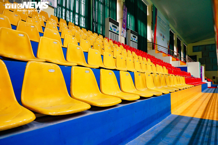 Ảnh: Nhà thi đấu ở ngoại thành Hà Nội 'chạy nước rút' chuẩn bị đón SEA Games 31 - 4