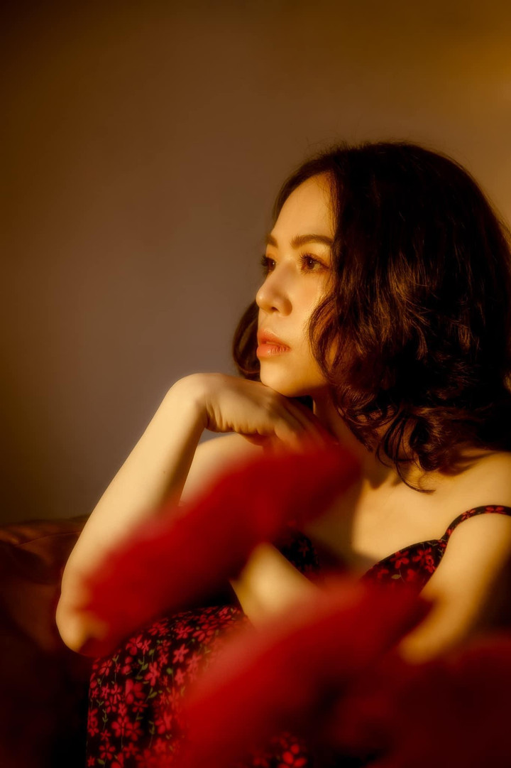 Hình ảnh đời thường khác lạ của BTV Thư Hiền 'Chuyển động 24h' - 3