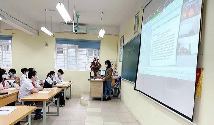 Học sinh đua nhau thi thử vào lớp 10 trường chuyên: Lợi bất cập hại - 1