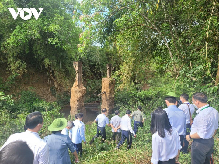 Thủ tướng Phạm Minh Chính kiểm tra dự án giao thông trọng điểm tại Bình Phước - 6