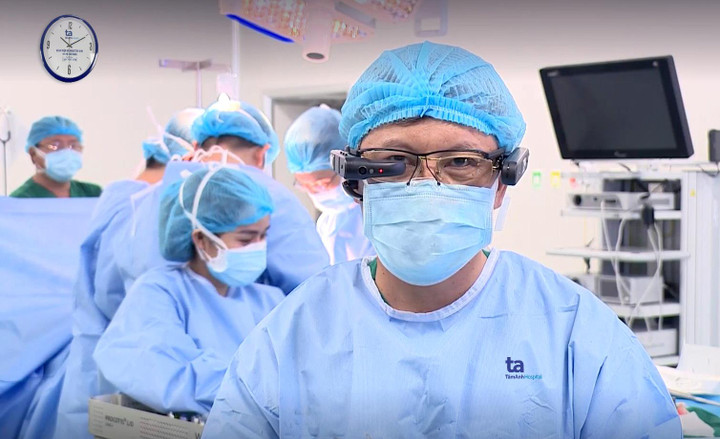 Bệnh viện đa khoa Tâm Anh đưa công nghệ mới vào thay khớp nhân tạo - 3