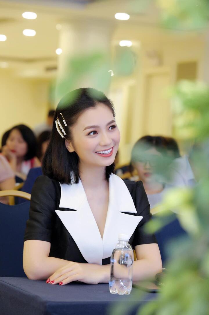 Diệu Hương ‘Hoa hồng trên ngực trái’ sống thế nào ở Mỹ? - 2