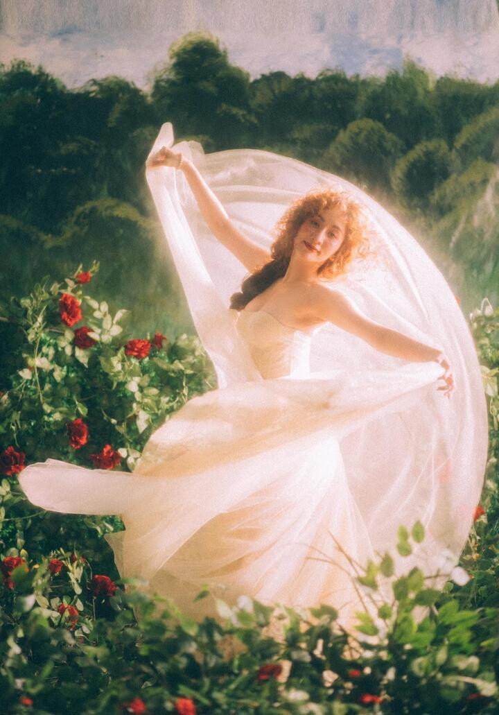 Khánh Thi quyến rũ như mỹ nhân thời Phục hưng trong bộ ảnh mừng tuổi 40 - 3