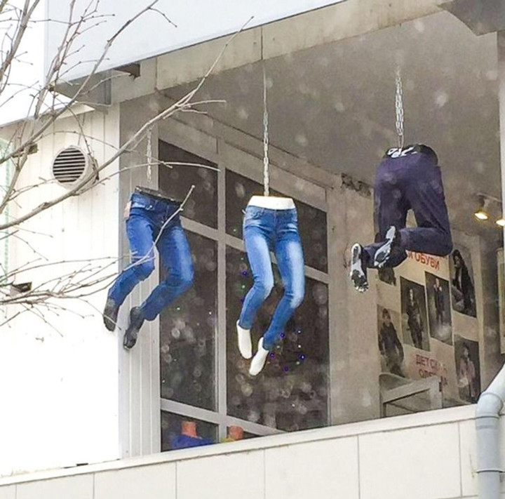 Những khoảnh khắc gây 'nổi da gà' vô tình được người đi đường bắt gặp - 8