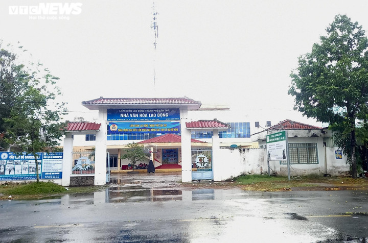 Ảnh: Trụ sở Liên đoàn Lao động TP Cần Thơ nứt toác, bị bỏ hoang 6 năm - 10