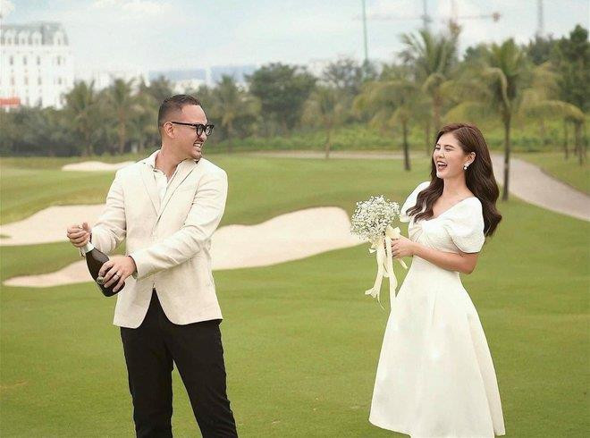 Chồng MC Thu Hoài thấy may mắn khi có vợ biết chơi golf - 2