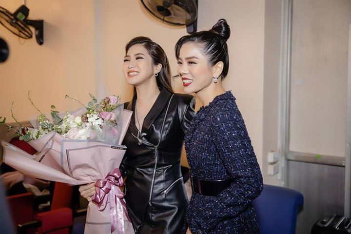 Cát-xê khủng của sao Việt: Lệ Quyên giá nửa tỷ, bầu show hé lộ bí mật về Hiền Hồ - 3
