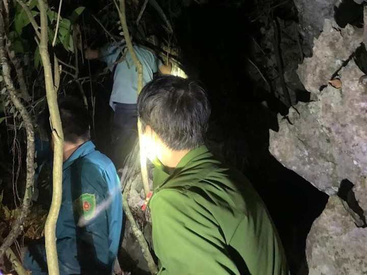 Hai người bị truy sát ở Yên Bái: Tìm thấy nghi phạm trong tư thế treo cổ - 1