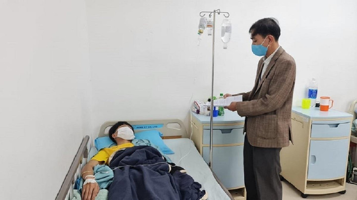 VĐV điền kinh và du khách nhập viện sau khi ăn bánh mì Liên Hoa - 3