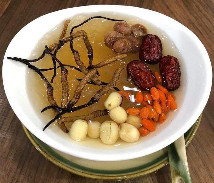 Những ai không nên dùng đông trùng hạ thảo? - 3