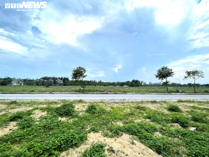 Ảnh: Cận cảnh dự án ven biển chậm tiến độ ở Nghệ An - 2