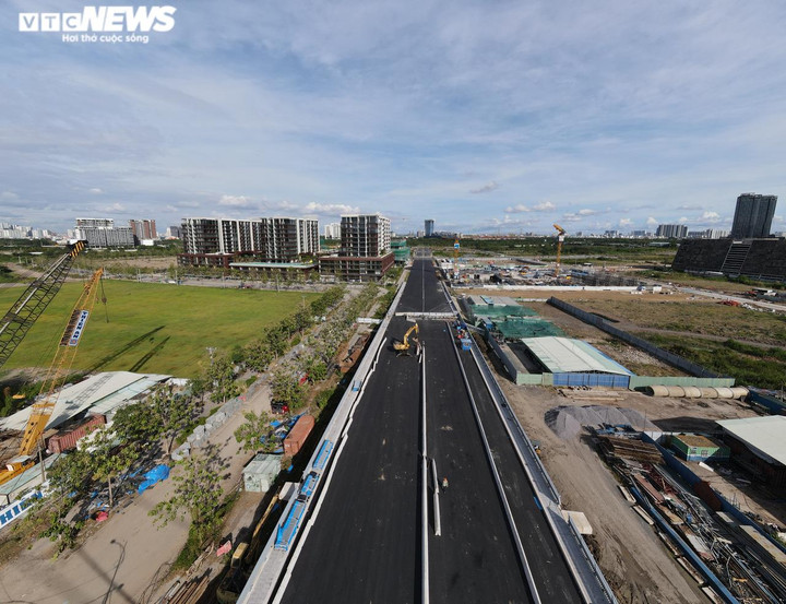 TP.HCM: Công nhân ‘chạy nước rút’ thi công cầu Thủ Thiêm 2 trước ngày thông xe - 13