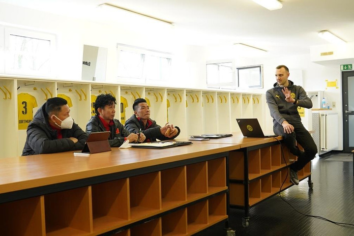 U17 Việt Nam hoà U16 Borussia Dortmund - 3