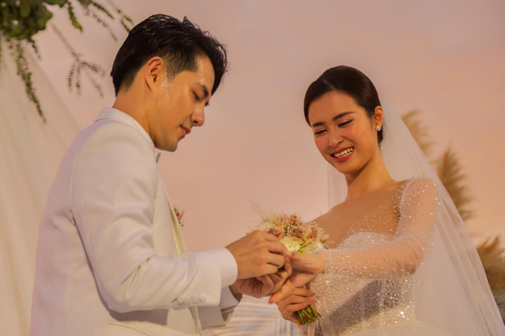 Mỹ nhân Vbiz lấy chồng giàu được dư luận ngưỡng mộ: Tất cả nhờ vào cách sống - 9