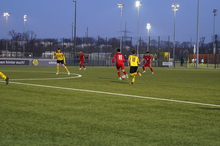 U17 Việt Nam hoà U16 Borussia Dortmund - 1